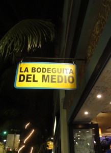 playadelcarmen_bodega_sign