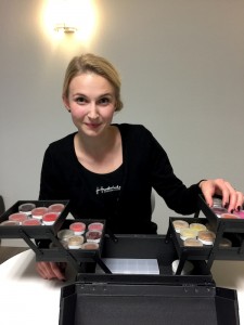 Andrea Olofsson and RMS Beauty Skonhetssnack.se