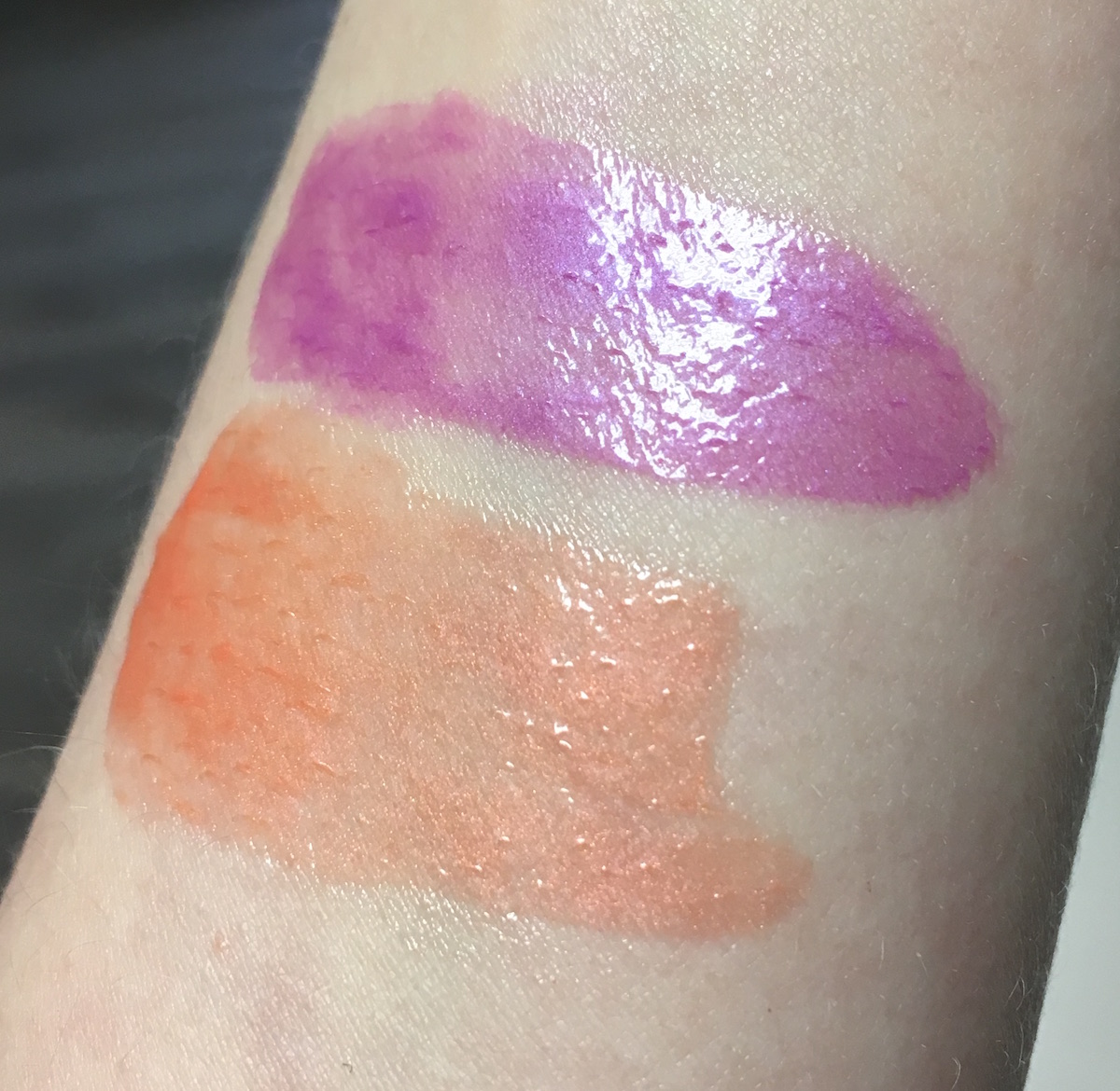 By terry happy glow baume de rose swatches 2