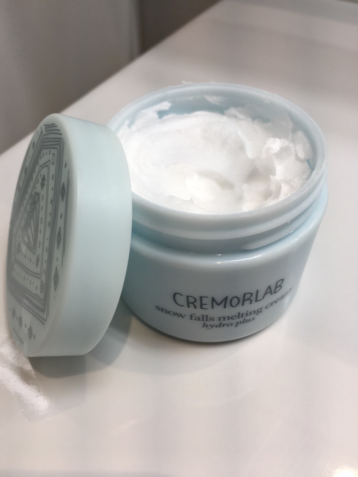 Cremorlab Hydro Plus Snow Falls Melting Cream, skönhetssnack.se IMG_9002