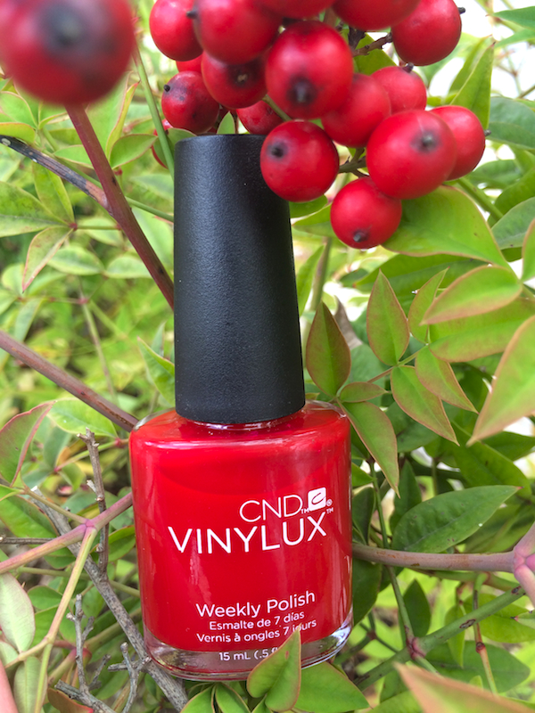 Snyggt rött nagellack från CND VInylux