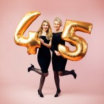 Andrea Olofsson och Lena Hallbäck- Olofsson firar Hudotekets 45-årsjubileum